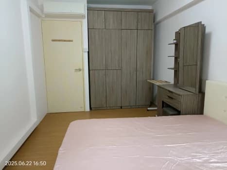 319 Sembawang Close photo 2
