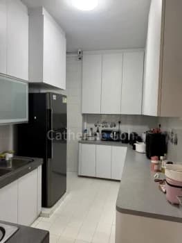 Common Room Condo For Rent In Kum Hing Court photo 2