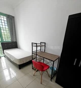 Condo For Room Rent The Sunny Spring photo 2