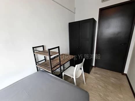 Condo For Room Rent Central Grove photo 2