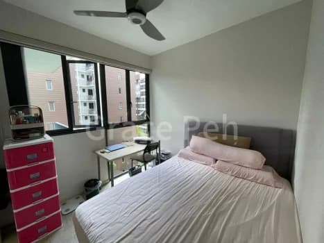 11 Woodlands Avenue 6 photo 1