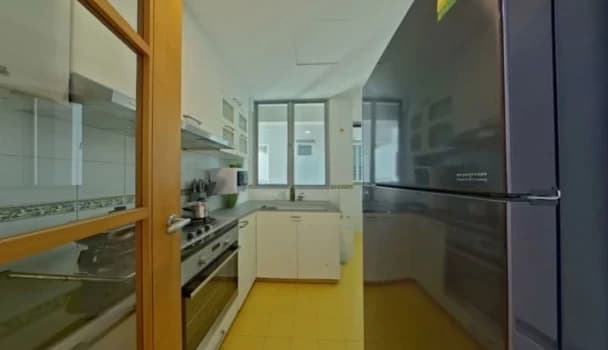 150 Thomson Road photo 3