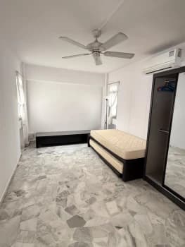 Pasir Ris Street 21 photo 1