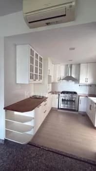 11 Flora Road photo 5