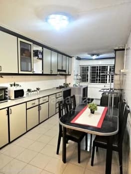 414 Ang Mo Kio Ave 10 photo 4