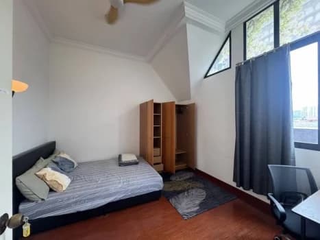 Springfield Condo photo 1