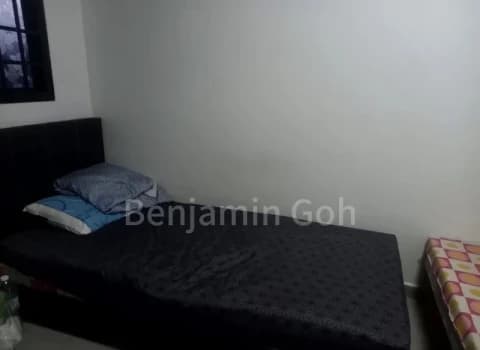Yishun Street 81 photo 2
