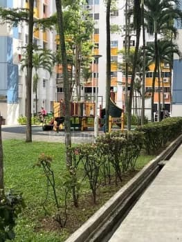 Yishun Street 72 photo 4
