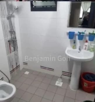 Yishun Avenue 6 photo 2